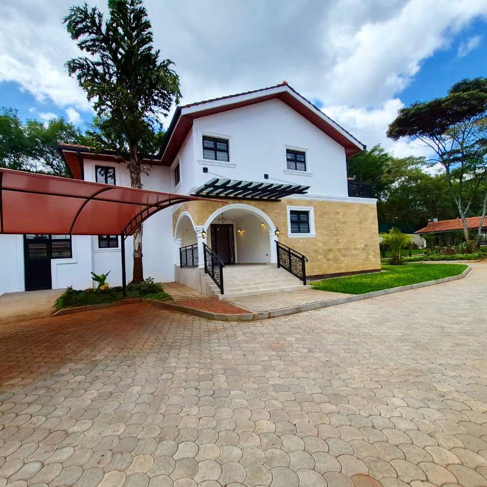 6-BEDROOM LUXURY HOUSE FOR SALE IN RUNDA — Runda, Nairobi