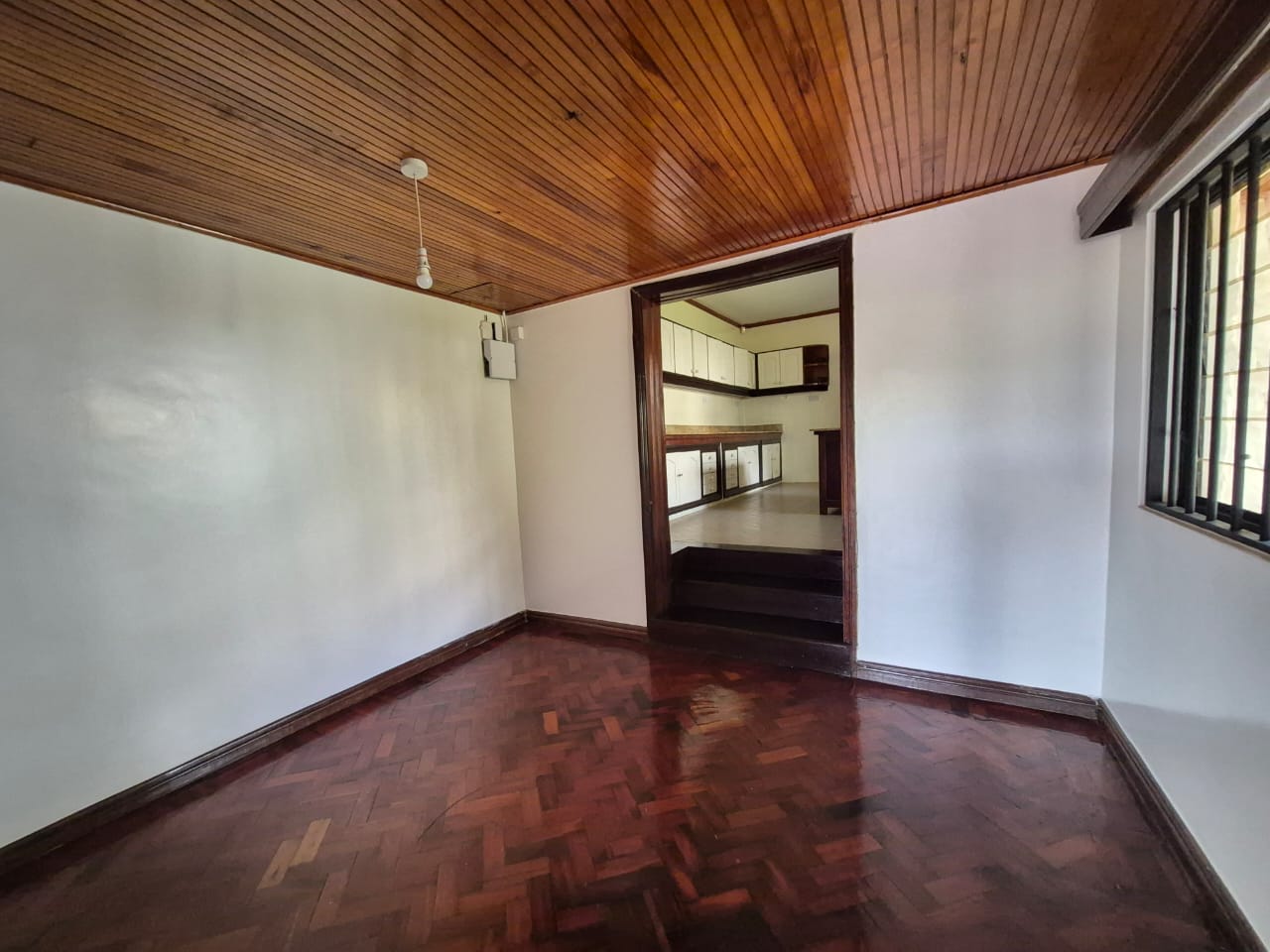 5 Bedroom House plus Dsq For Rent In Runda thumbnail 11