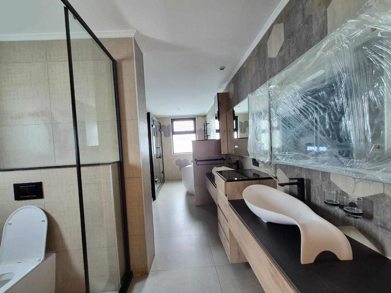 4-Bedroom Ultra-Luxury Townhouse in Lavington thumbnail 15