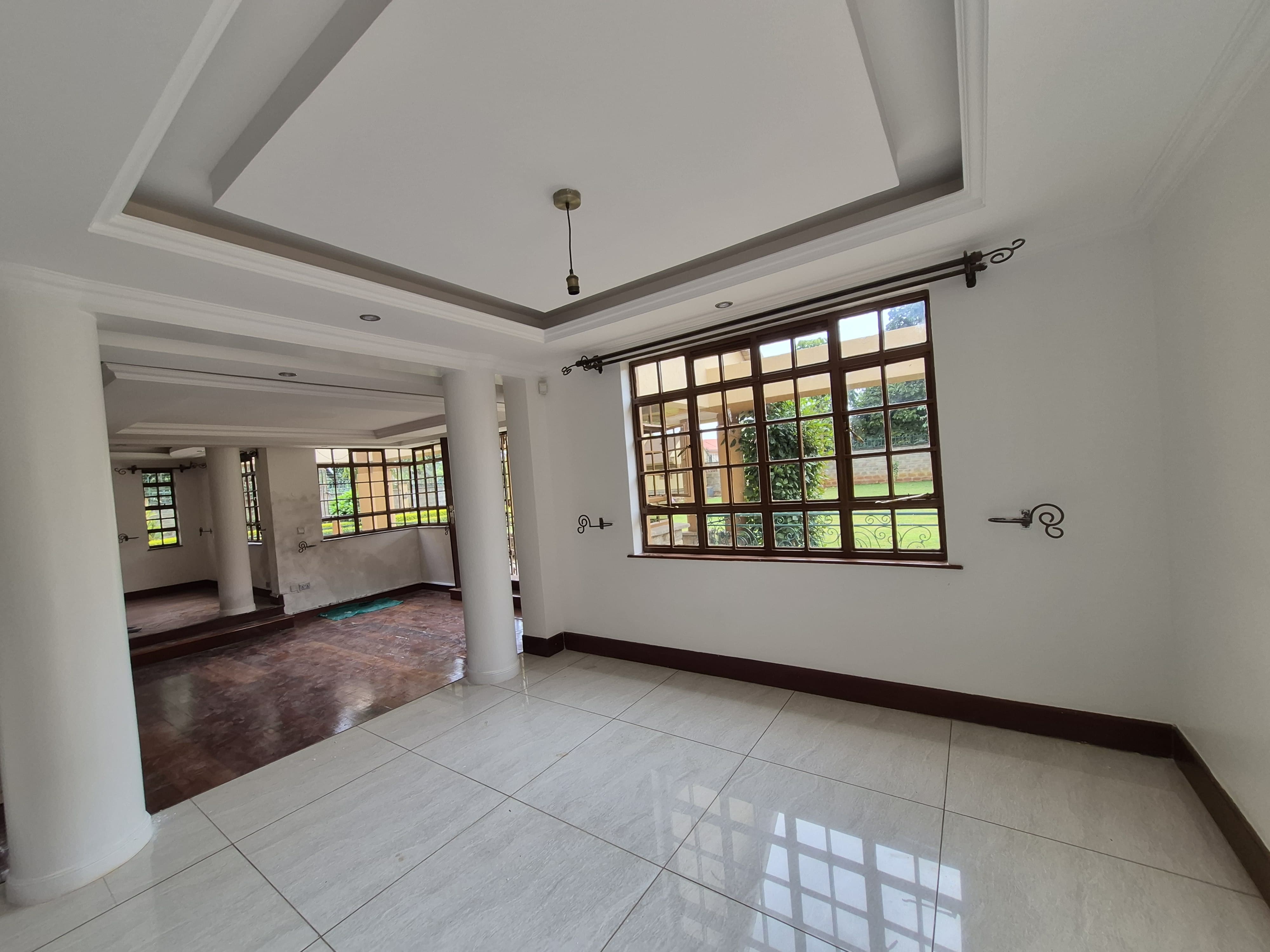 Executive 5 bedroom all En-suite House in Runda thumbnail 5