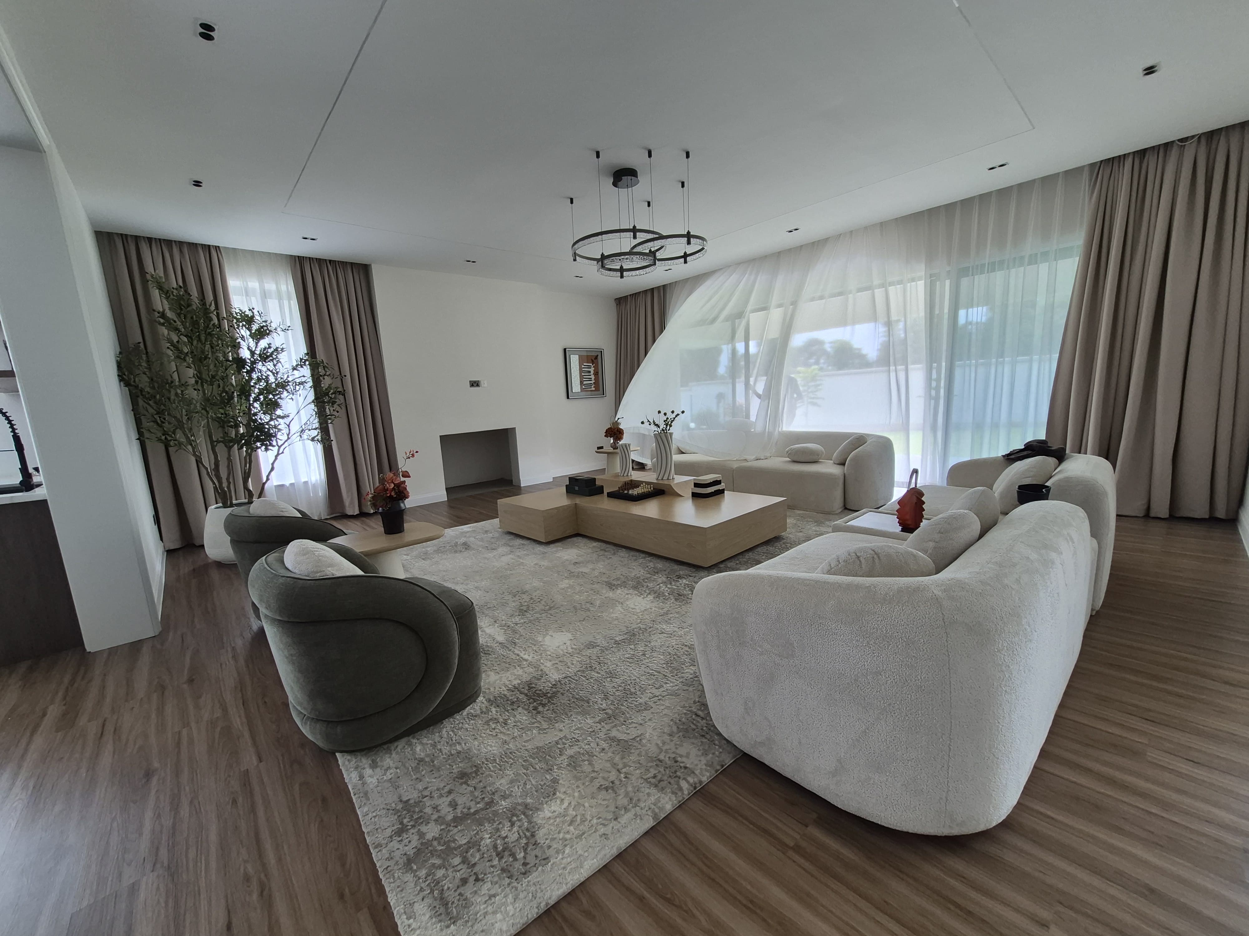 5 Bedroom Villas For Sale In Runda thumbnail 3