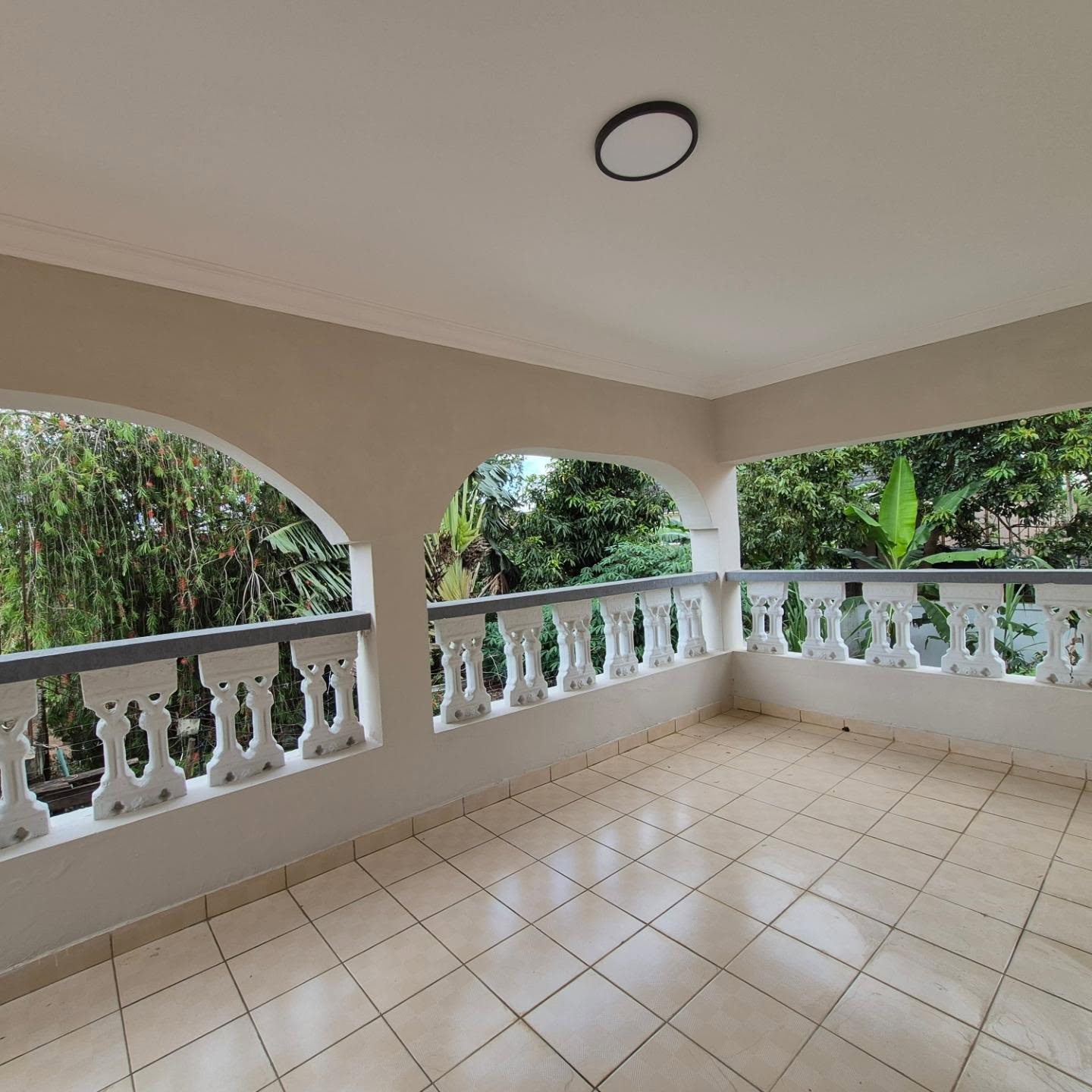 5 Bedroom House For Sale thumbnail 20