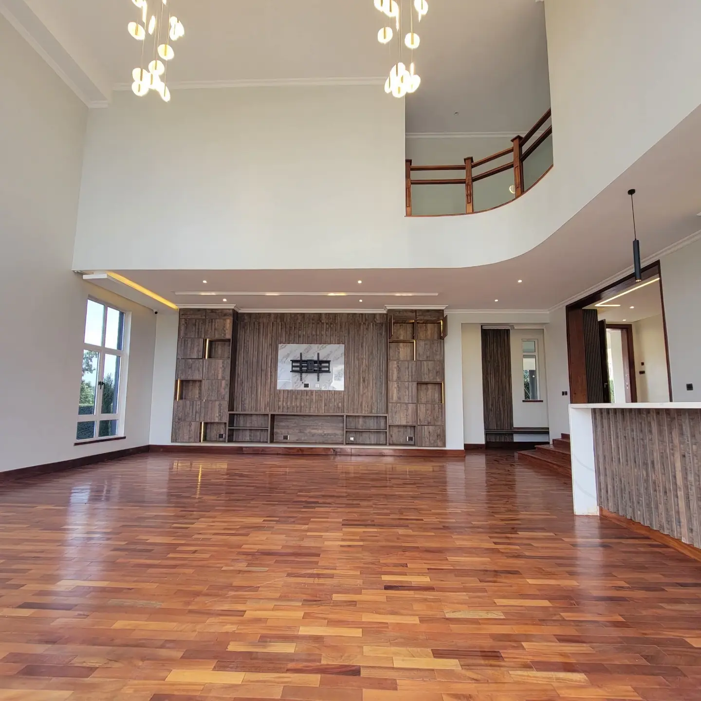 LUXURY VILLA FOR RENT | KIJANI RIDGE thumbnail 13