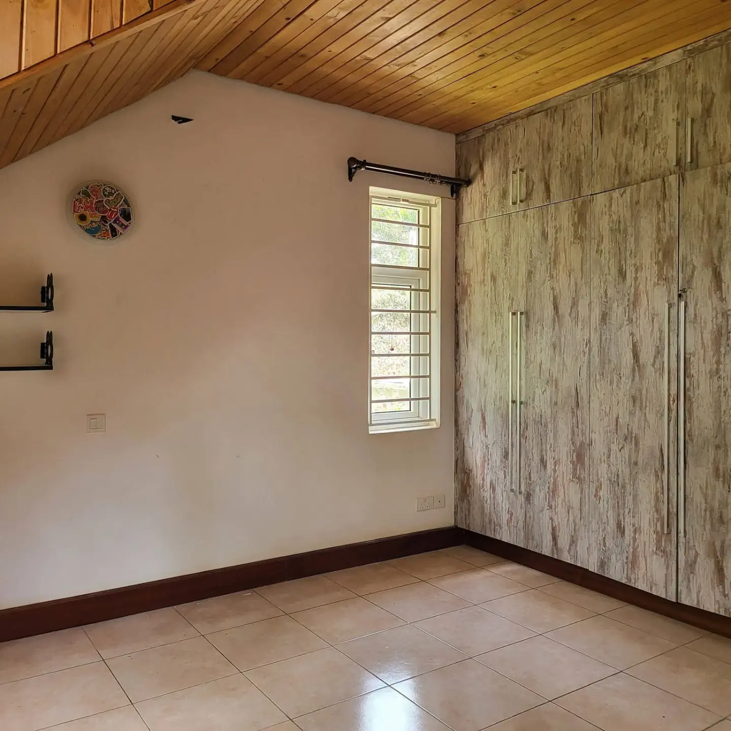 5 Bedroom Townhouse To Let in Nairobi thumbnail 11