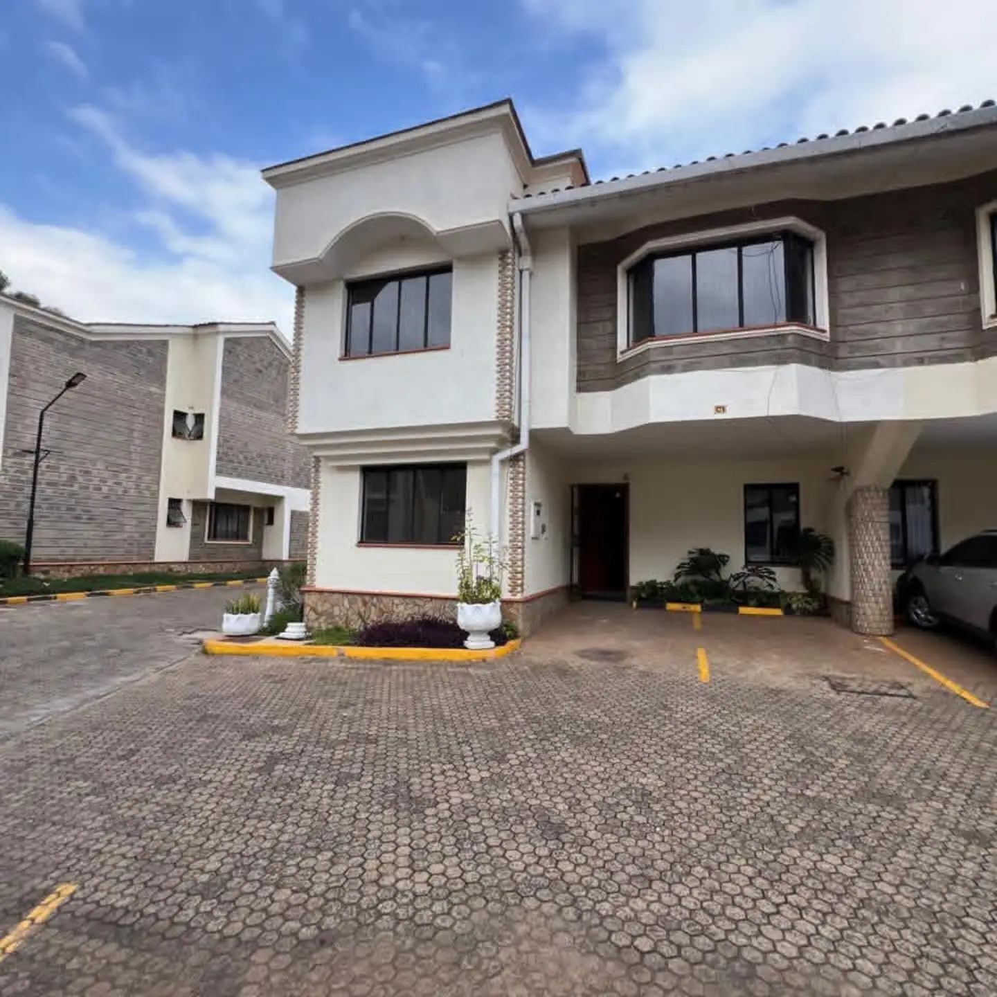 Elegant 4-Bedroom Townhouse with SQ To Let — Westlands, Nairobi