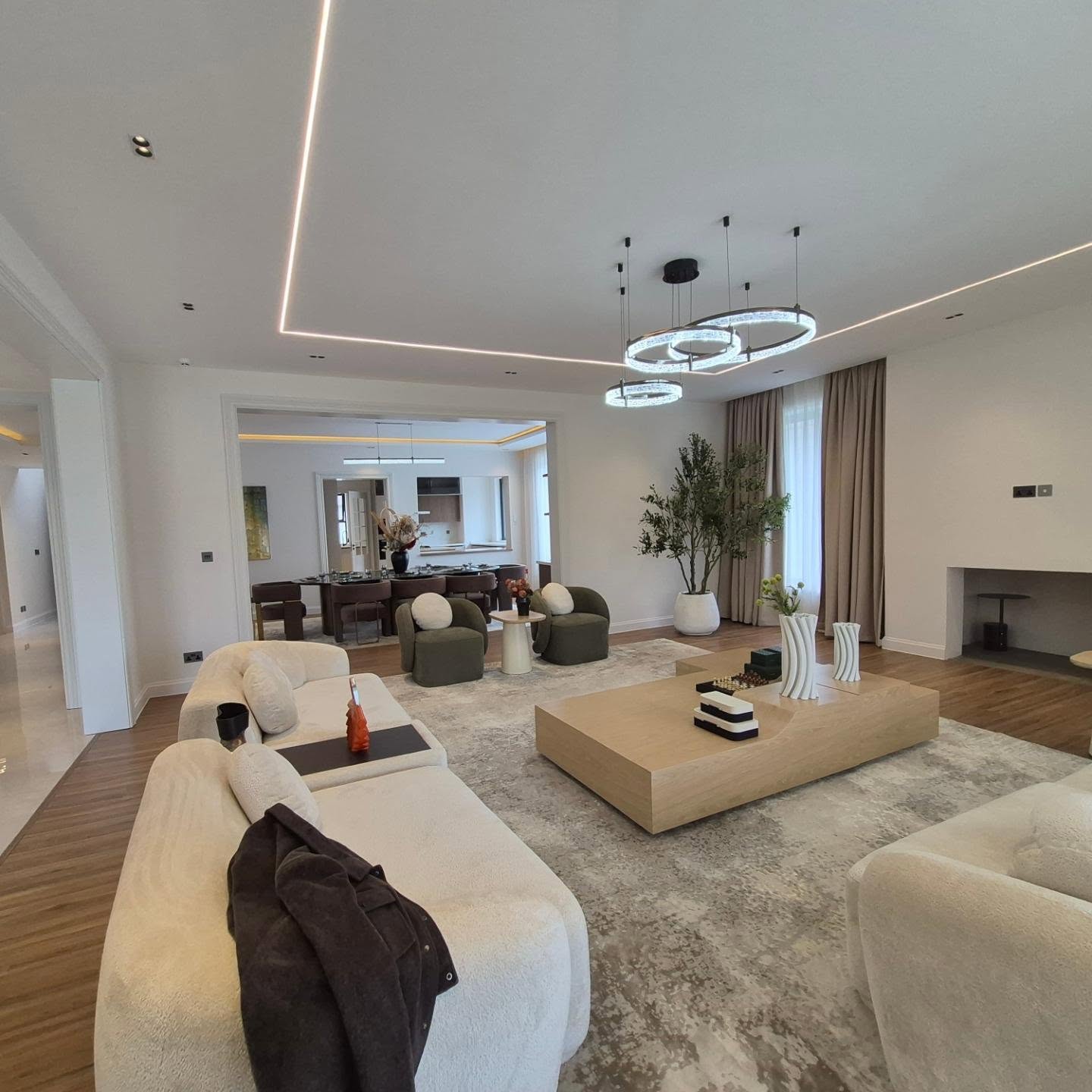 BRAND NEW LUXURIOUS 5 BEDROOM VILLA. — Runda, Nairobi