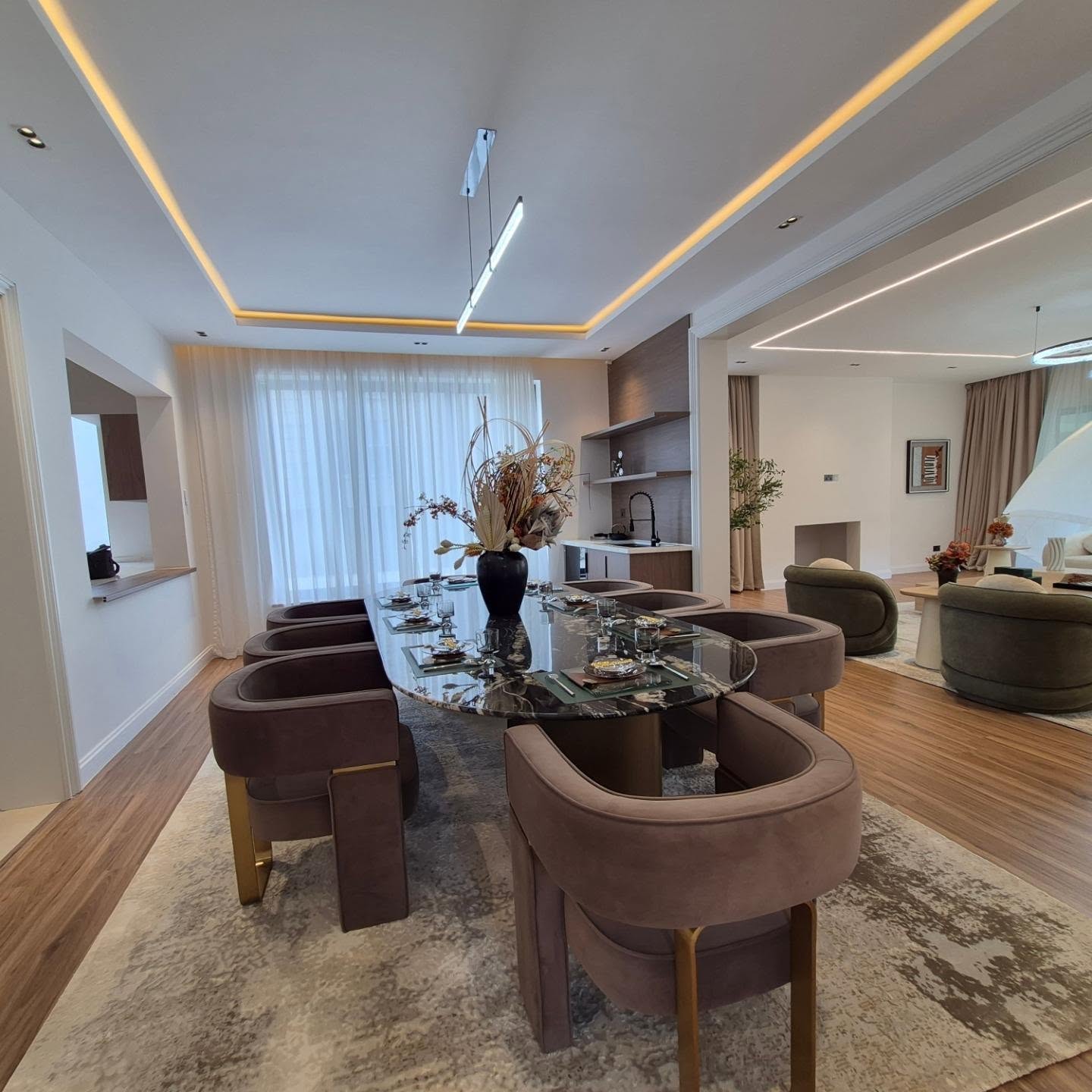 BRAND NEW LUXURIOUS 5 BEDROOM VILLA. thumbnail 7