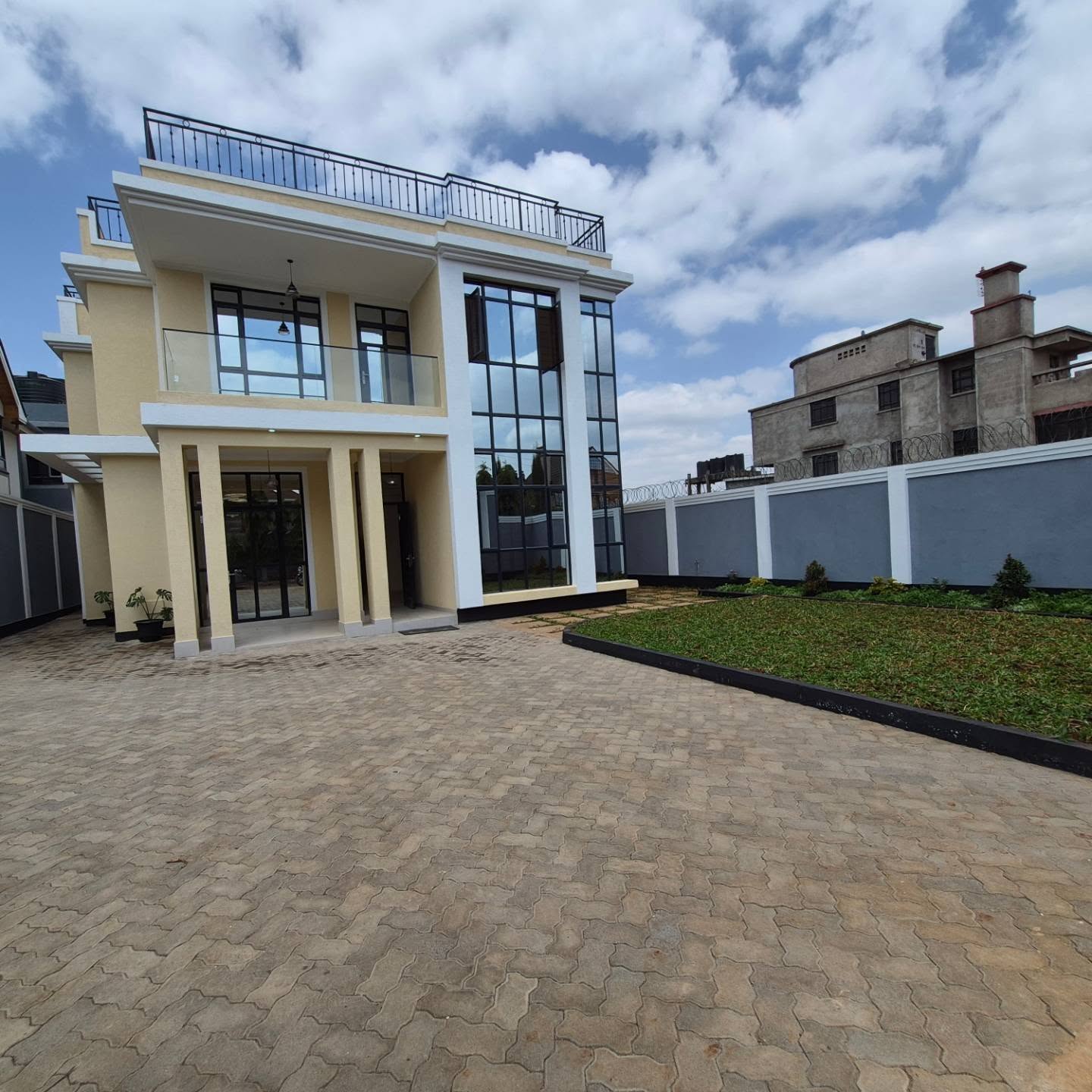 4 Bedroom + Office + Family Room + DSQ House — Ruiru, Nairobi