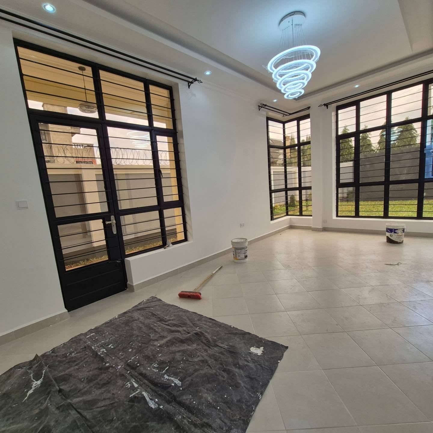 4 Bedroom + Office + Family Room + DSQ House thumbnail 3