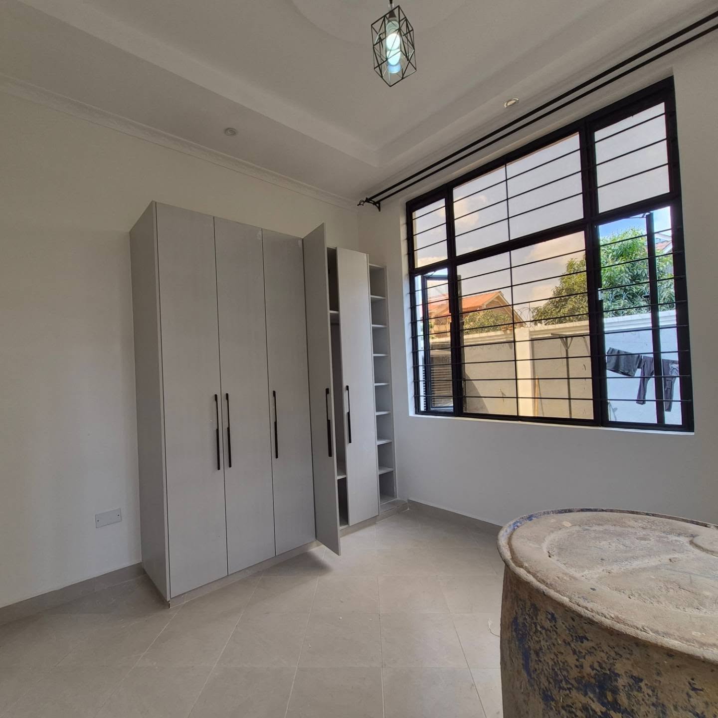 4 Bedroom + Office + Family Room + DSQ House thumbnail 9