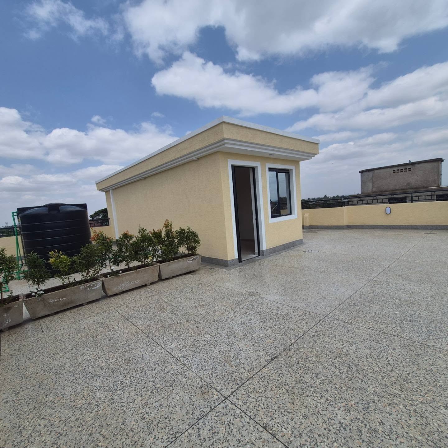 4 Bedroom + Office + Family Room + DSQ House thumbnail 18